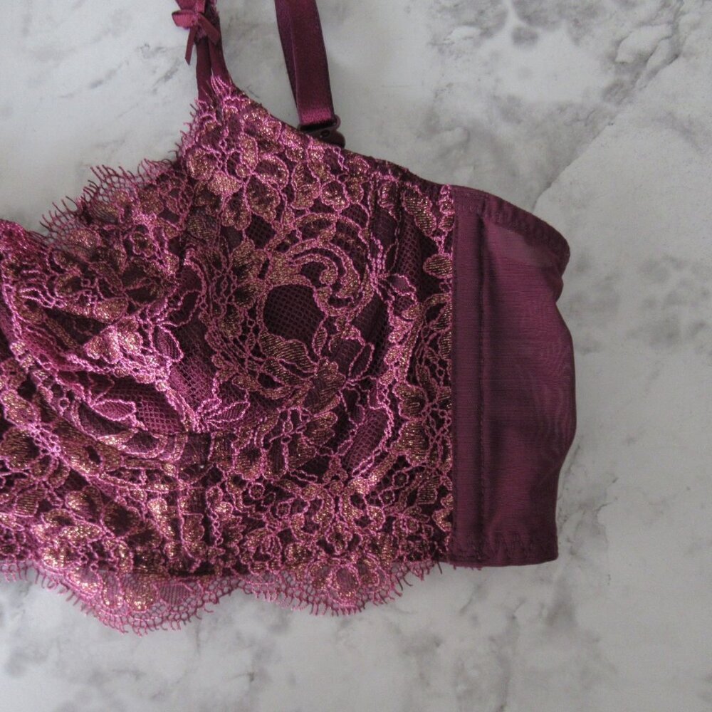 Victorias‎ Secret Bra 32B Push Up Without Padding Purple Lace Underwire - Picture 4 of 7